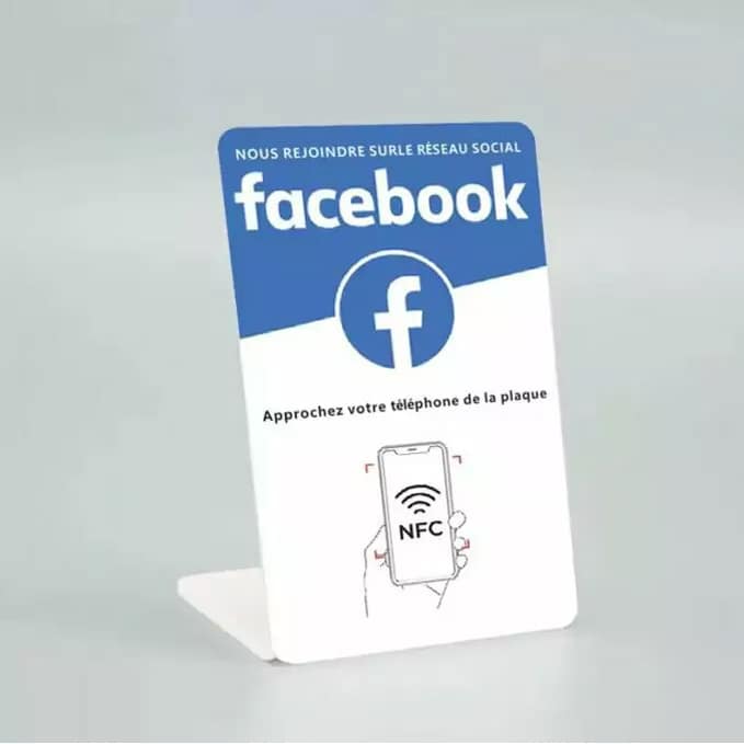 Facebook à portée de main grâce au NFC Facebook à portée de main grâce au NFC